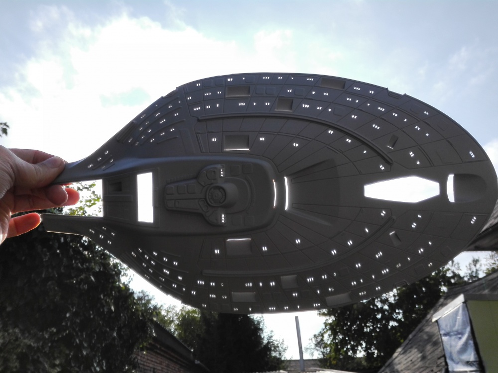 U.S.S. VOYAGER (Star Trek) Revell (Plná velikost v novém okně) U.S.S. VOYAGER (Star Trek) Revell