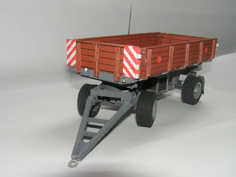 Valník za traktor (Plná velikost v novém okně) Valník za traktor