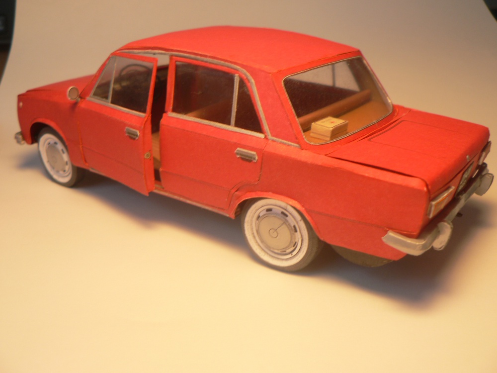 VAZ 2101 (Plná velikost v novém okně) VAZ 2101