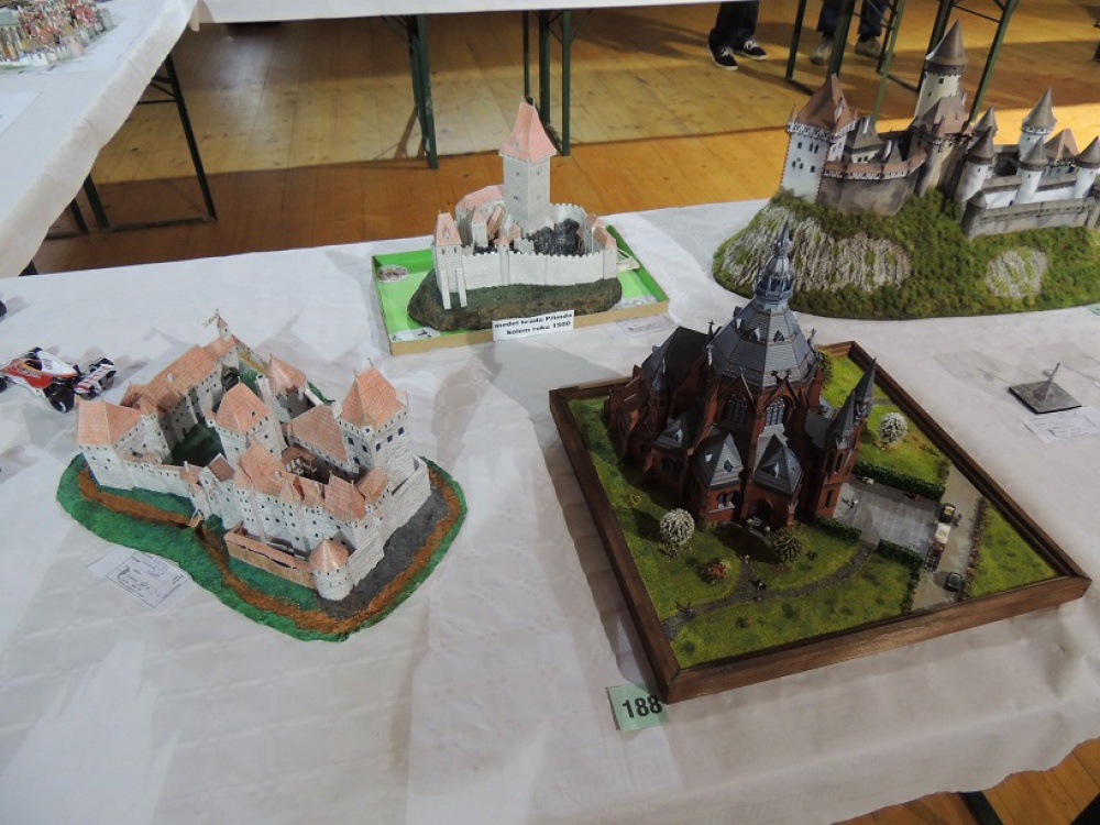 Velbloud 2014