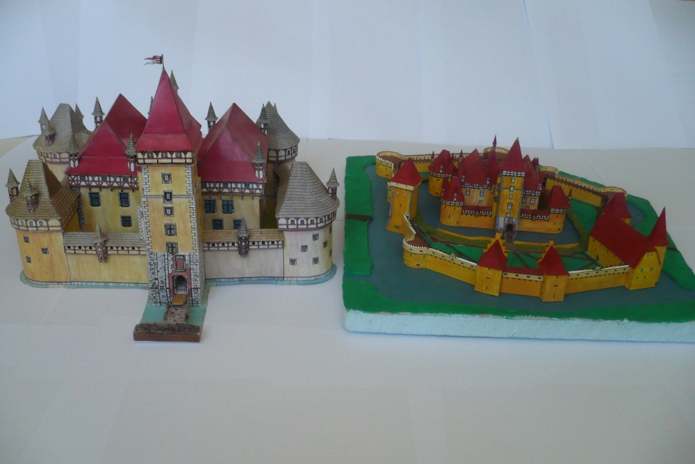 vodní hrad ©vihov (Plná velikost v novém okně) vodní hrad ©vihov