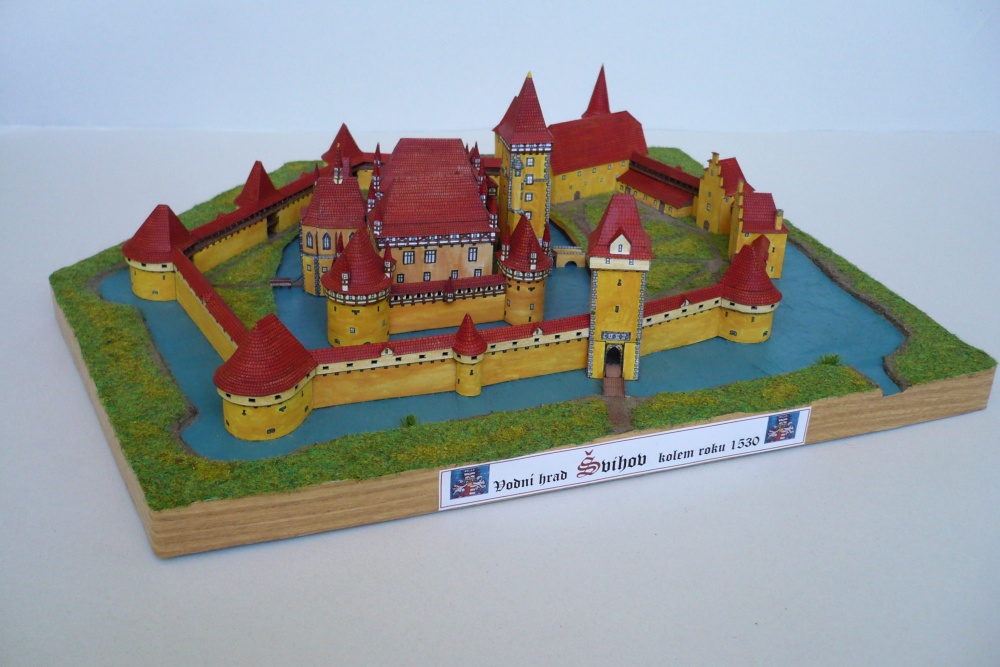 vodní hrad ©vihov (Plná velikost v novém okně) vodní hrad ©vihov