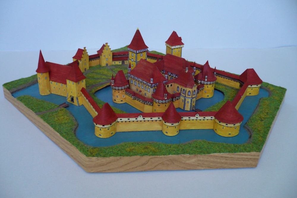 vodní hrad ©vihov (Plná velikost v novém okně) vodní hrad ©vihov