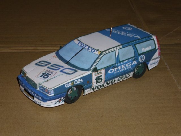 Volvo 850 Estate (Plná velikost v novém okně) Volvo 850 Estate