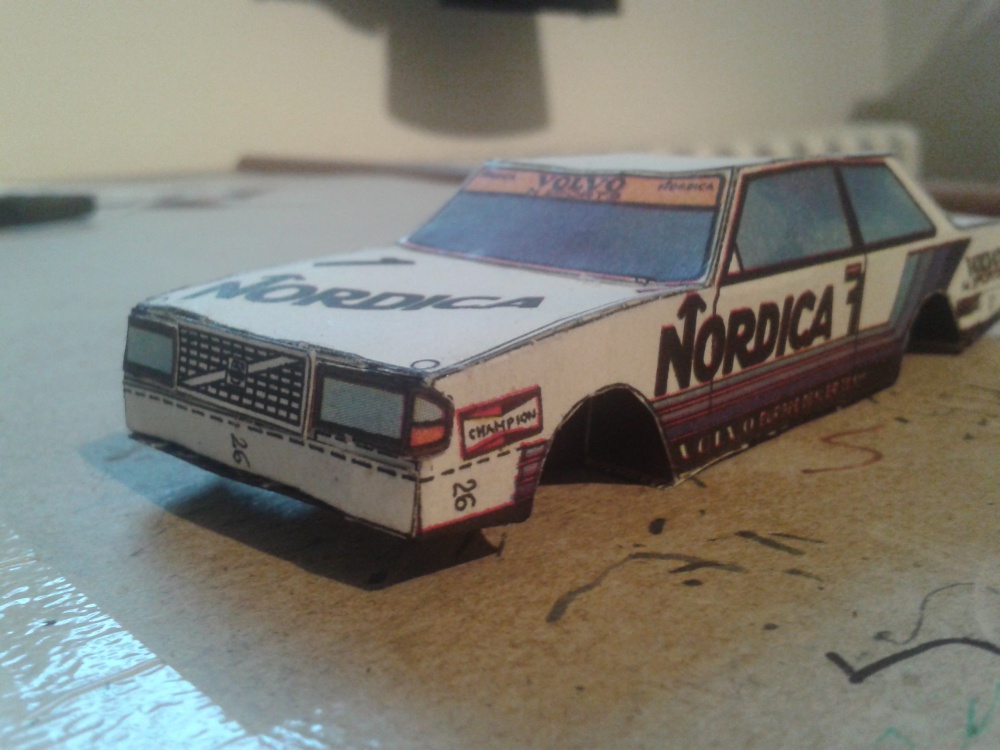 Volvo 240 Turbo (Plná velikost v novém okně) Volvo 240 Turbo