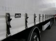 Volvo FH 12 White House s n�v�sem