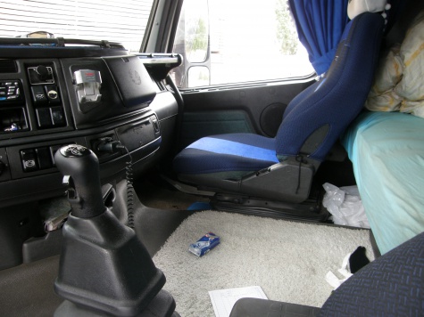 Volvo FH 12 White House s n�v�sem