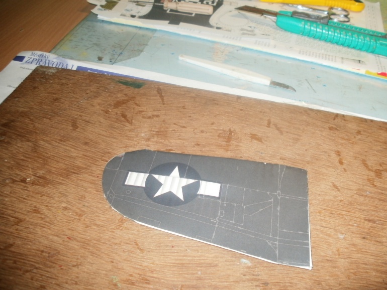 Vought F4U Corsair (Plná velikost v novém okně) Vought F4U Corsair
