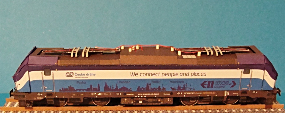 411625