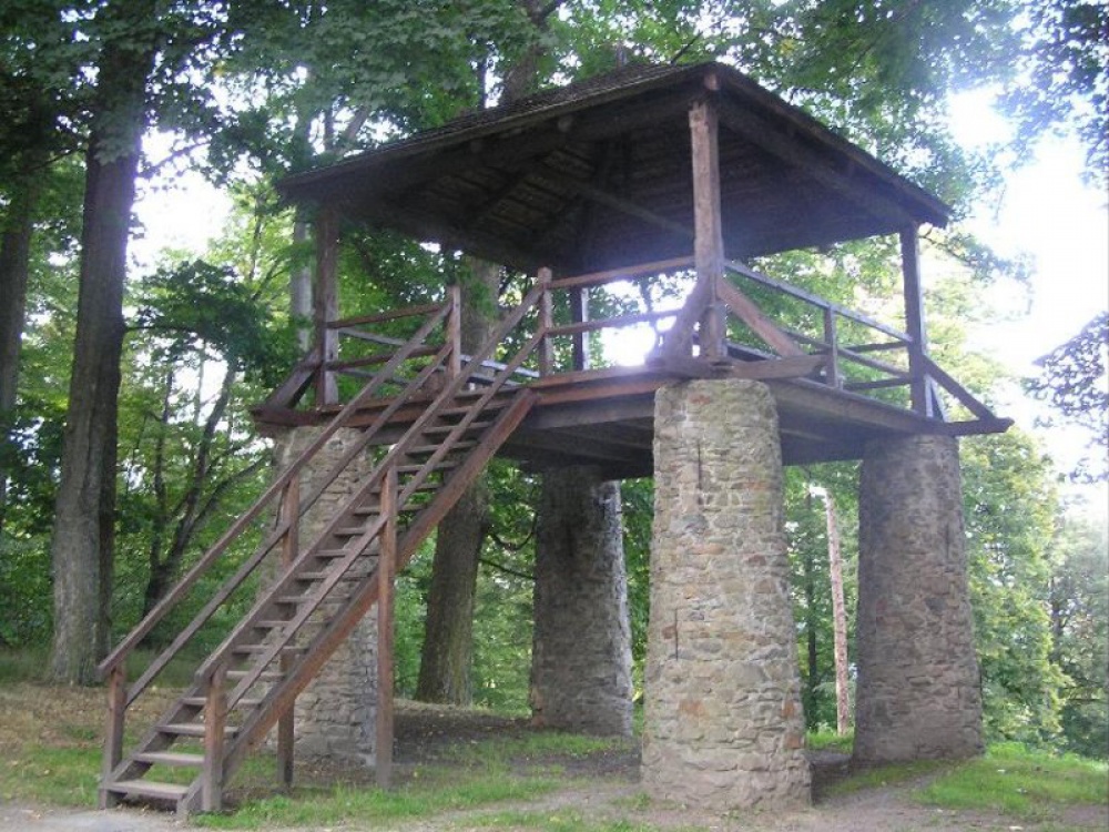 vyhlídka Petra Bezruče (Plná velikost v novém okně) vyhlídka Petra Bezruče