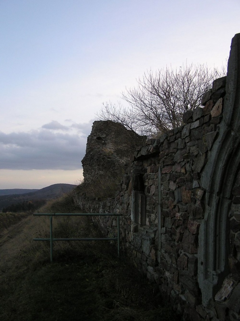 Výprava na hrad Lichnice (Plná velikost v novém okně) Výprava na hrad Lichnice