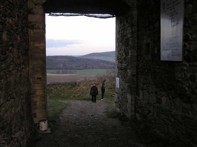 Výprava na hrad Lichnice (Plná velikost v novém okně) Výprava na hrad Lichnice