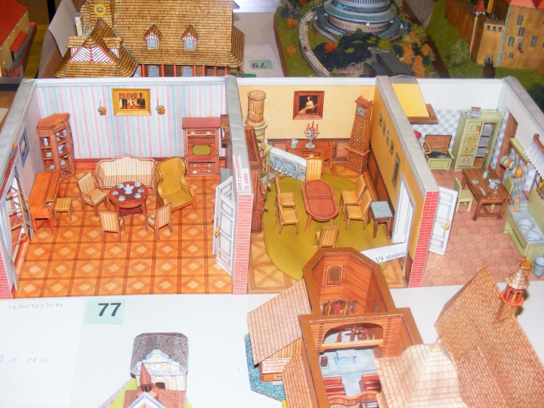 Výstava papírových modelů 5-6 června MUZEUM Dvůr Králové (Plná velikost v novém okně) Výstava papírových modelů 5-6 června MUZEUM Dvůr Králové