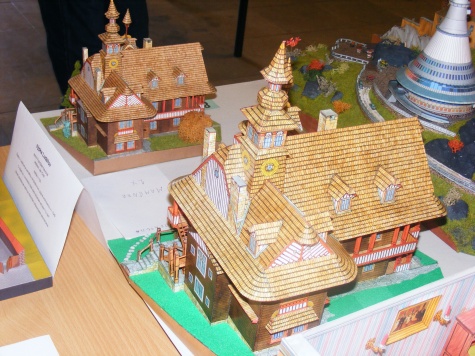 Výstava papírových modelů 5-6 června MUZEUM Dvůr Králové Výstava papírových modelů 5-6 června MUZEUM Dvůr Králové