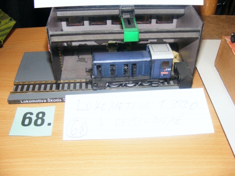 V�stava pap�rov�ch model� 5-6 �ervna MUZEUM Dv�r Kr�lov�