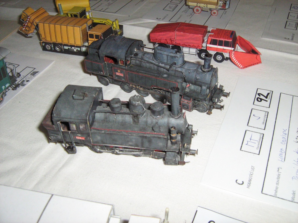 274860