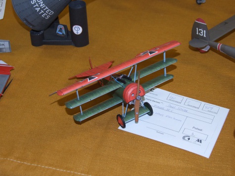 v�stava Pap�rov� jaro 2014 (Praha-Chodov)
