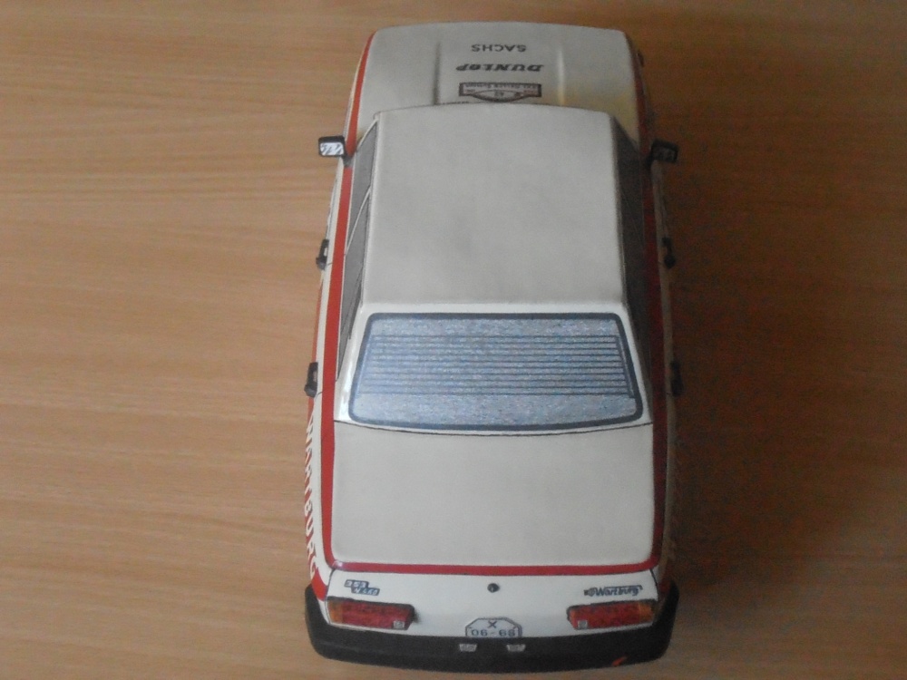 Wartburg 353 W460 (Plná velikost v novém okně) Wartburg 353 W460