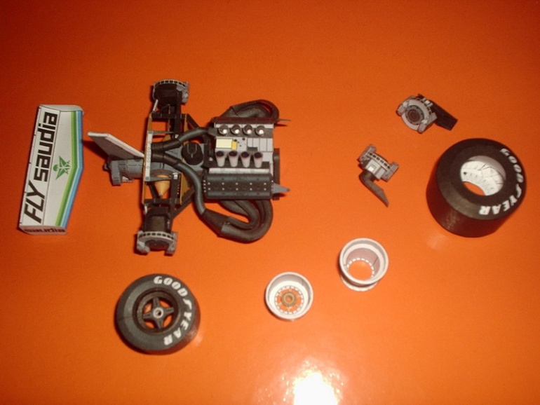 Williams FW 07 (Plná velikost v novém okně) Williams FW 07