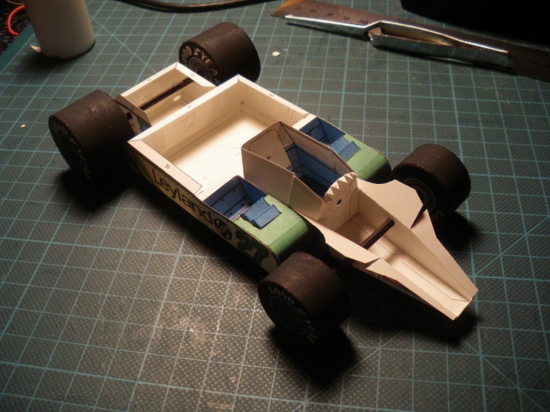 Williams FW 07B
