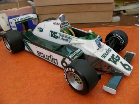 Williams FW 08
