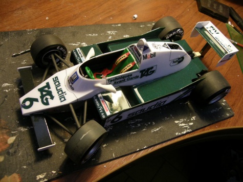 Williams FW 08