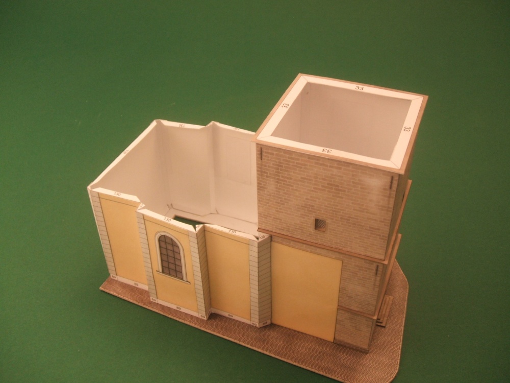 Bílá věž a kaple sv.Klimenta (Plná velikost v novém okně) Bílá věž a kaple sv.Klimenta