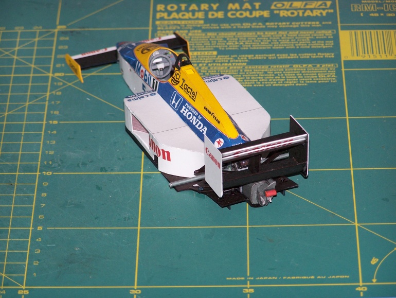 Williams FW 11 (Plná velikost v novém okně) Williams FW 11