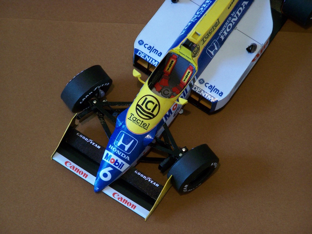 Williams FW 11b (Plná velikost v novém okně) Williams FW 11b