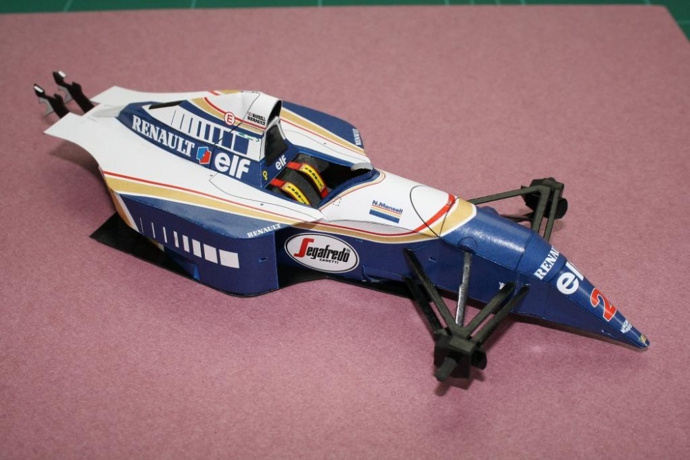 Williams FW-16, 1994 GP Francie - Nigel Mansell (Plná velikost v novém okně) Williams FW-16, 1994 GP Francie - Nigel Mansell