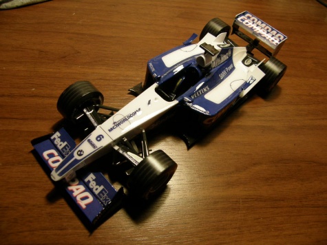 Williams FW 24