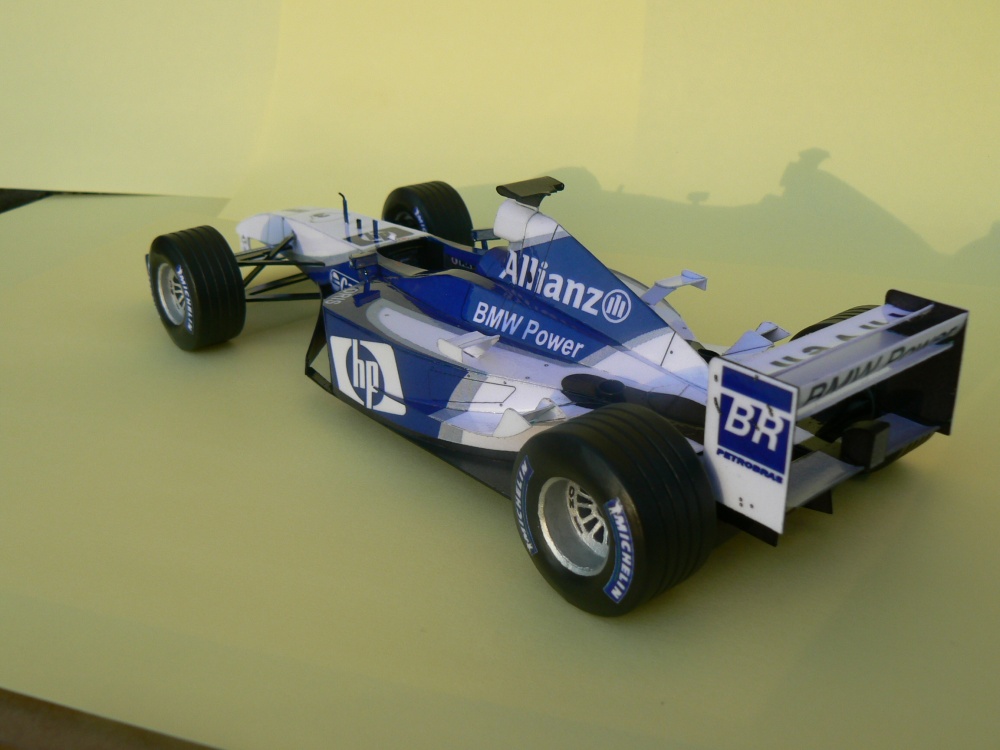 WILLIAMS FW 25 2003-J.P.Montoya,Press and test version (Plná velikost v novém okně) WILLIAMS FW 25 2003-J.P.Montoya,Press and test version