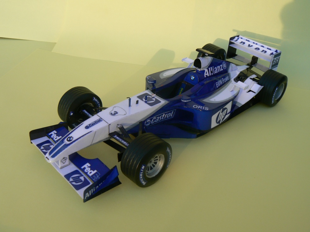 WILLIAMS FW 25 2003-J.P.Montoya,Press and test version (Plná velikost v novém okně) WILLIAMS FW 25 2003-J.P.Montoya,Press and test version
