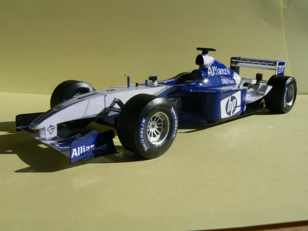 WILLIAMS FW 25 2003-J.P.Montoya,Press and test version (Plná velikost v novém okně) WILLIAMS FW 25 2003-J.P.Montoya,Press and test version