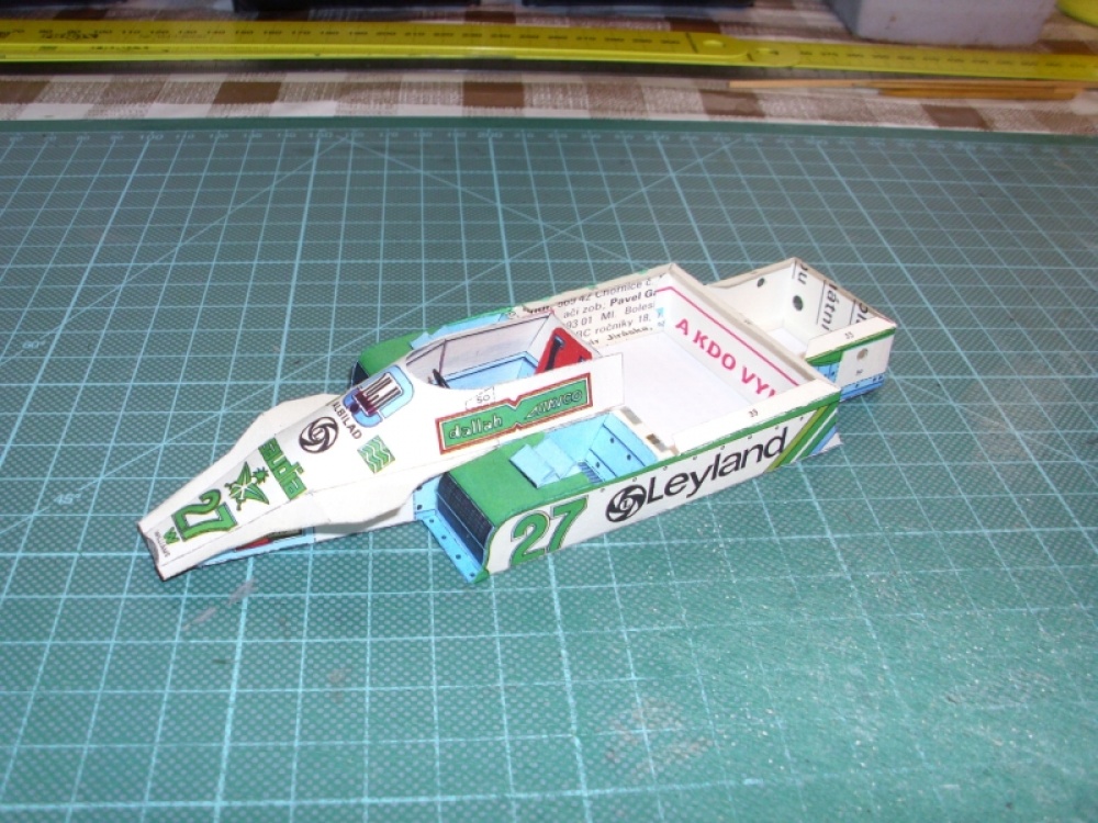 Williams FW07 B (Plná velikost v novém okně) Williams FW07 B