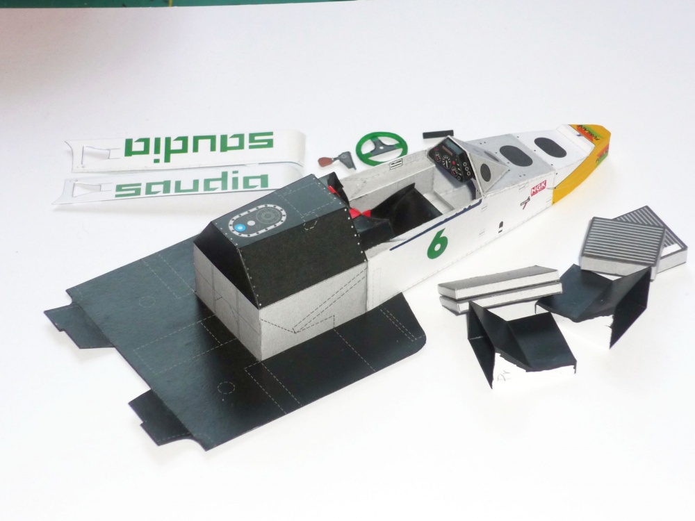 Williams FW09 - Keke Rosberg - GP Brazilie 84 (Plná velikost v novém okně) Williams FW09 - Keke Rosberg - GP Brazilie 84