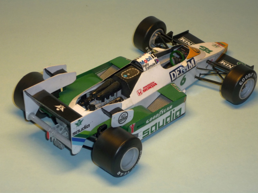 Williams FW09 - Keke Rosberg - GP Brazilie 84 (Plná velikost v novém okně) Williams FW09 - Keke Rosberg - GP Brazilie 84