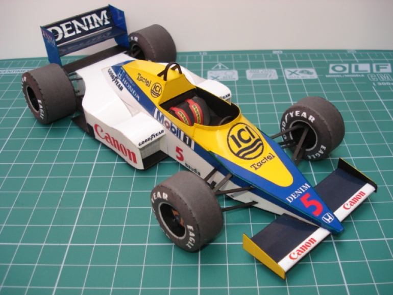 Williams FW10 Nigel Mansell 1985 (Plná velikost v novém okně) Williams FW10 Nigel Mansell 1985
