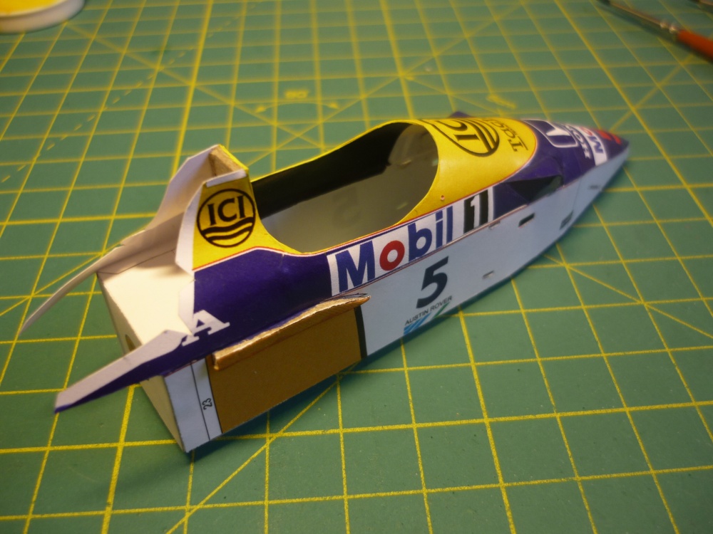 Williams FW11 - Nigel Mansell - Belgie 86 (Plná velikost v novém okně) Williams FW11 - Nigel Mansell - Belgie 86