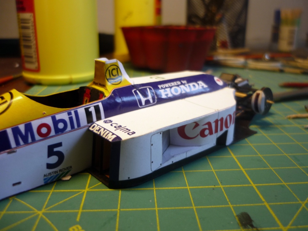 Williams FW11 - Nigel Mansell - Belgie 86 (Plná velikost v novém okně) Williams FW11 - Nigel Mansell - Belgie 86
