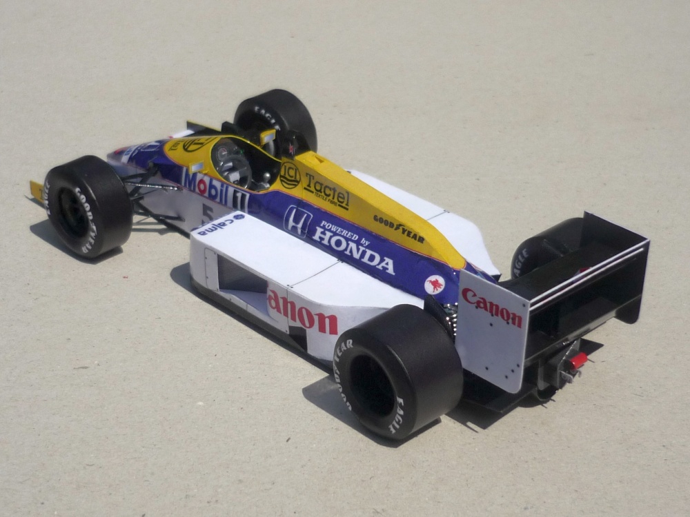 Williams FW11 - Nigel Mansell - Belgie 86 (Plná velikost v novém okně) Williams FW11 - Nigel Mansell - Belgie 86