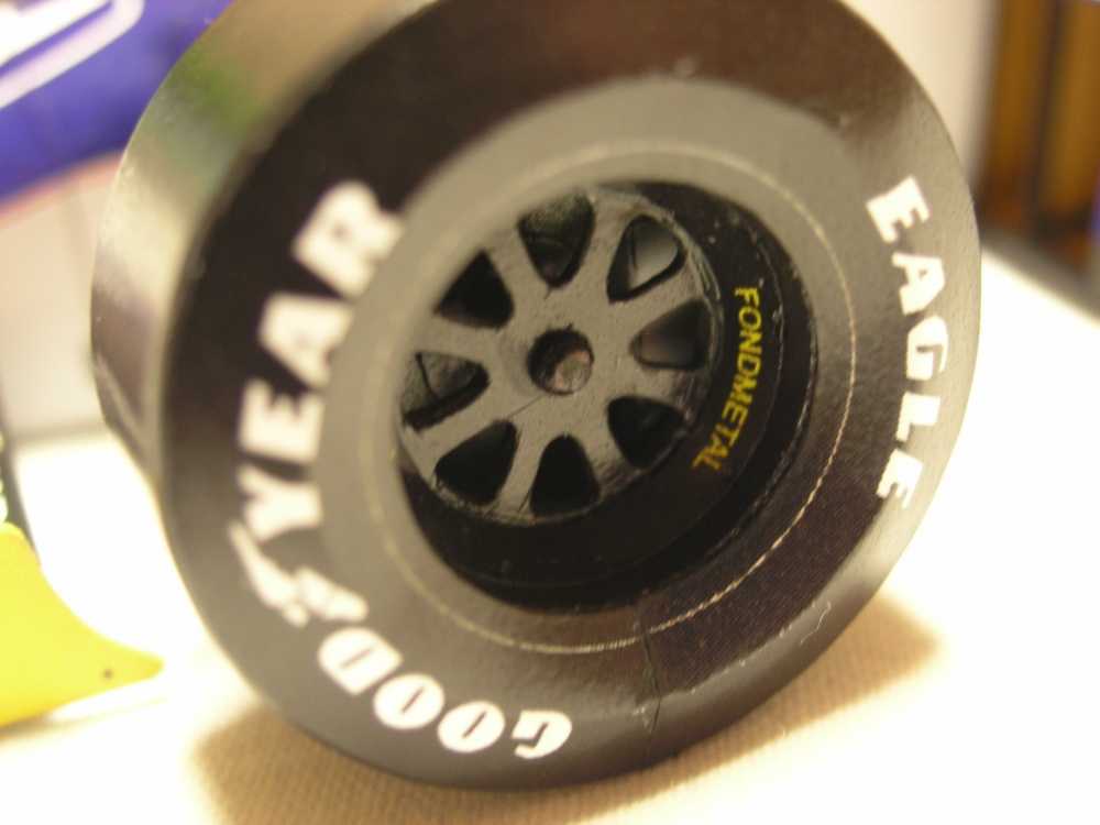 Williams FW11 (Plná velikost v novém okně) Williams FW11