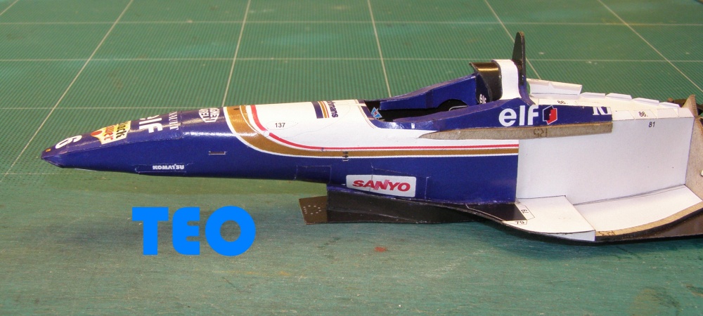 Williams FW18 (Plná velikost v novém okně) Williams FW18