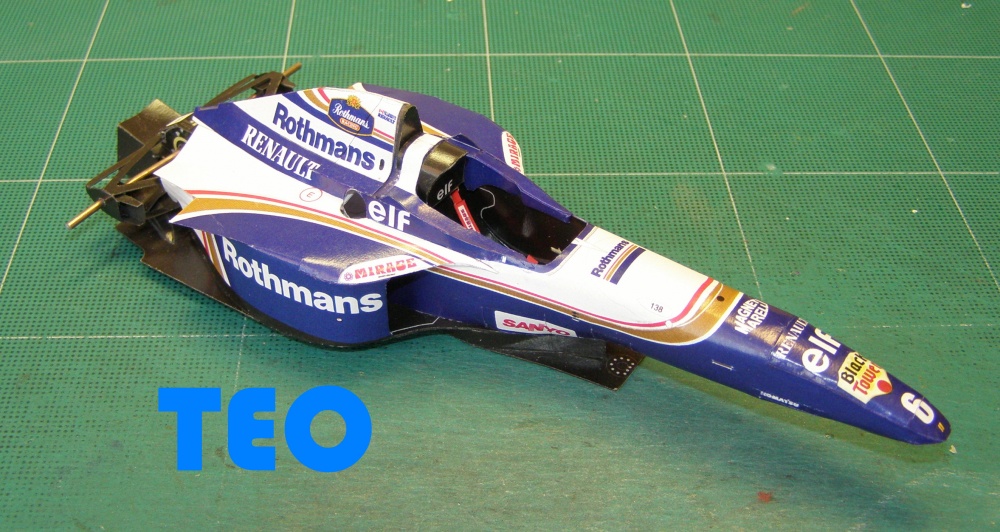 Williams FW18 (Plná velikost v novém okně) Williams FW18