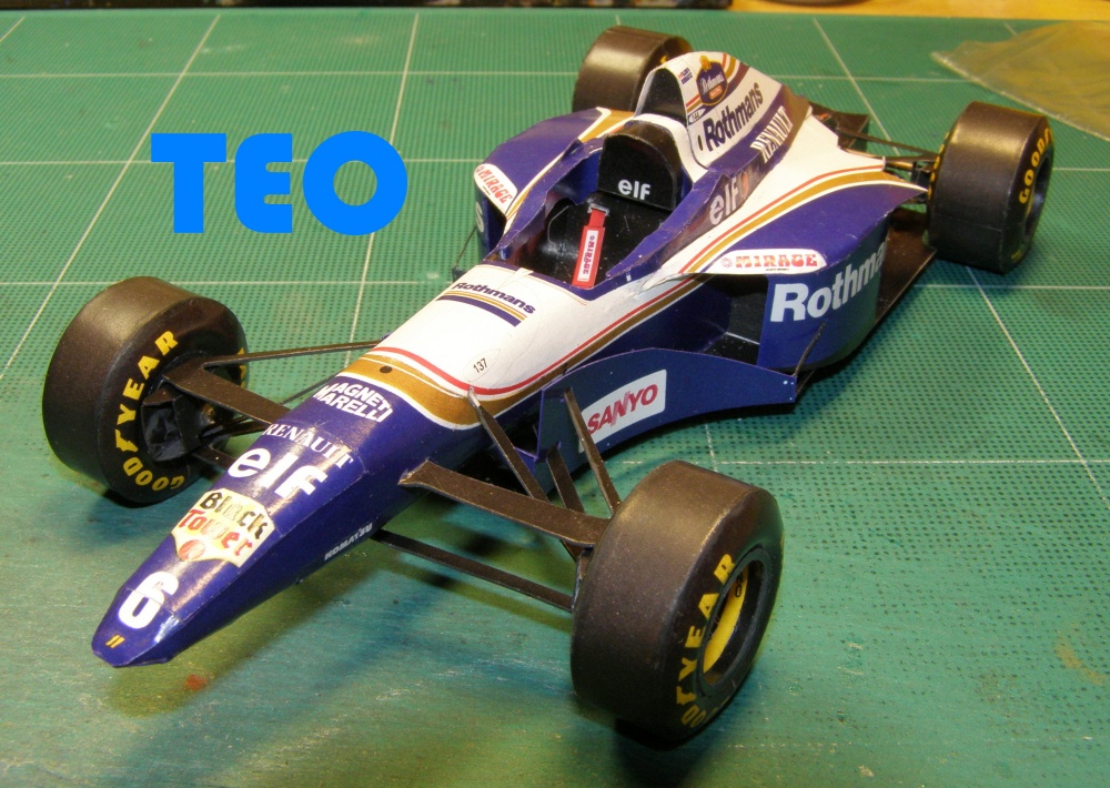 Williams FW18 (Plná velikost v novém okně) Williams FW18