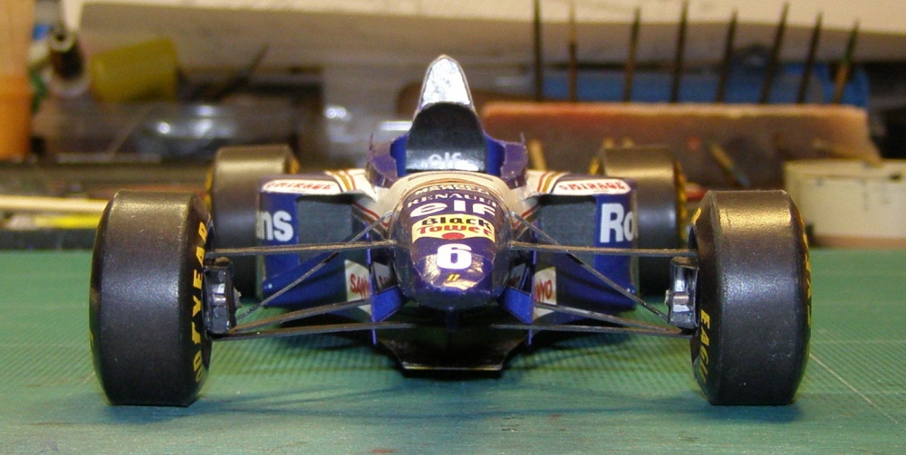 Williams FW18 (Plná velikost v novém okně) Williams FW18