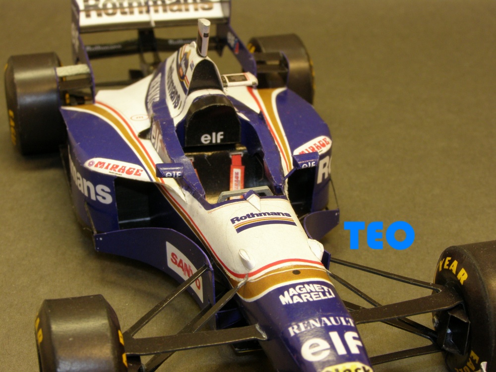 Williams FW18 (Plná velikost v novém okně) Williams FW18