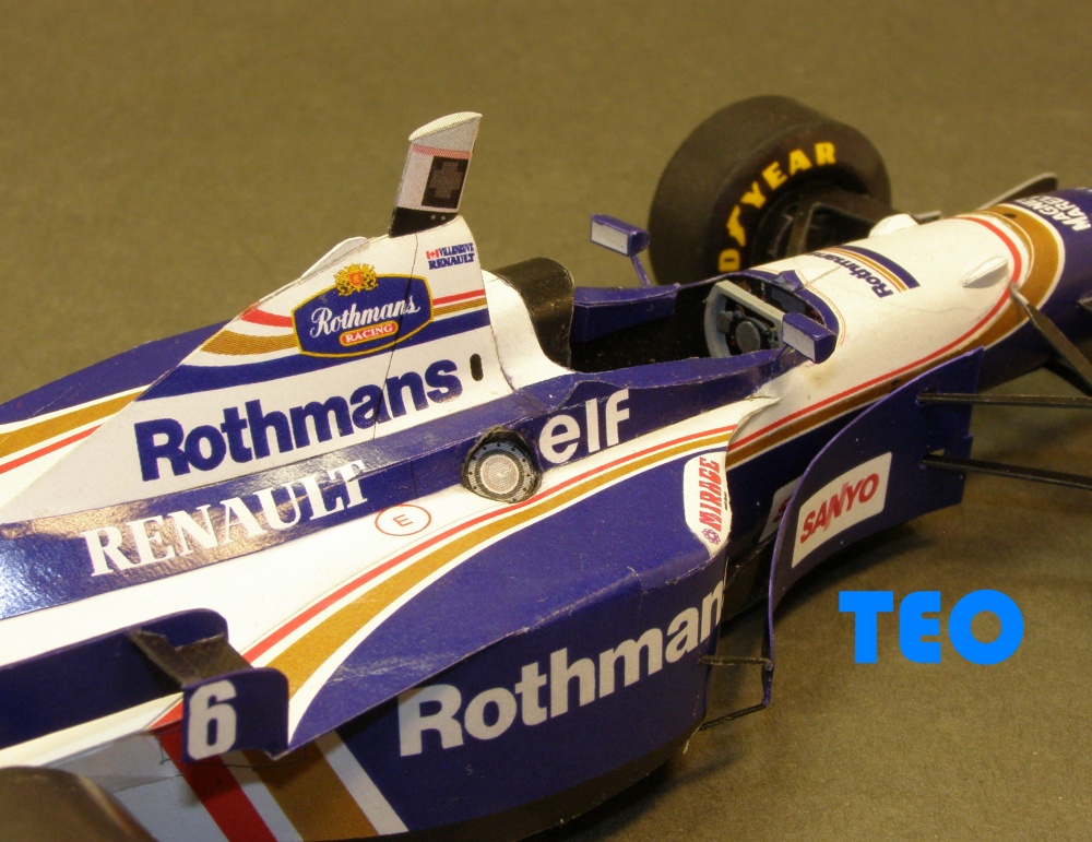 Williams FW18 (Plná velikost v novém okně) Williams FW18