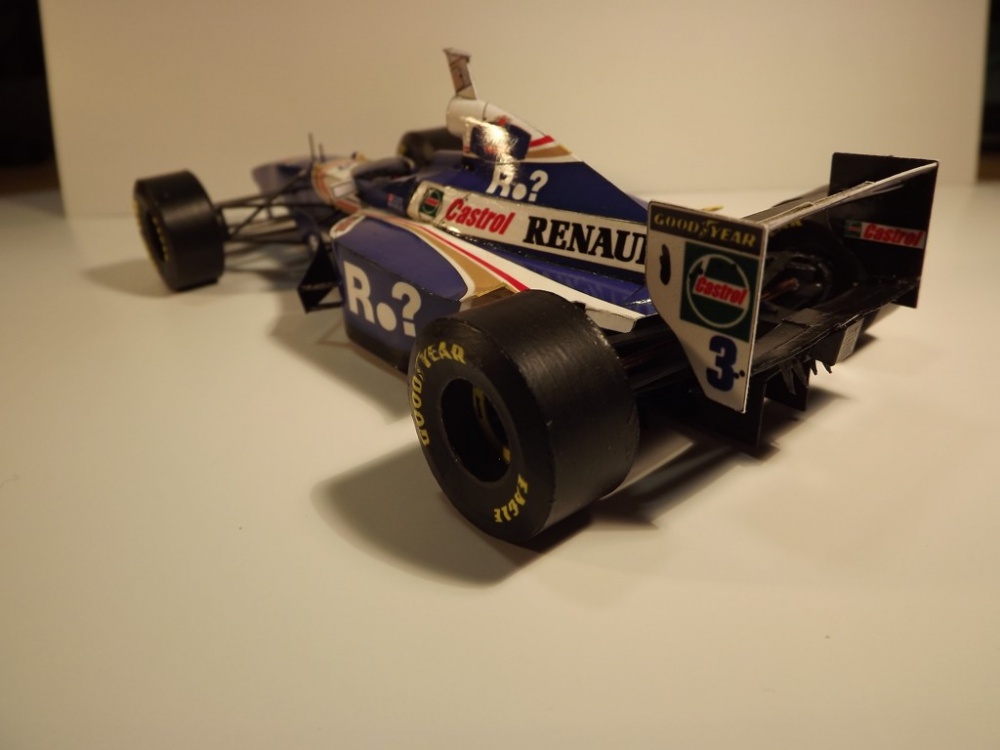 Williams FW19, GP England 1997 (Plná velikost v novém okně) Williams FW19, GP England 1997