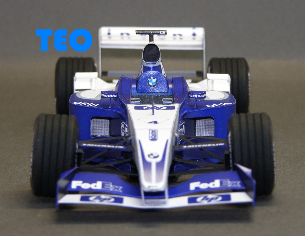 Williams FW25 (Plná velikost v novém okně) Williams FW25